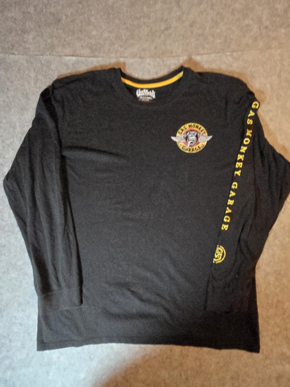 Men Black Long-Sleeve Gas Monkey Garage XL Tee